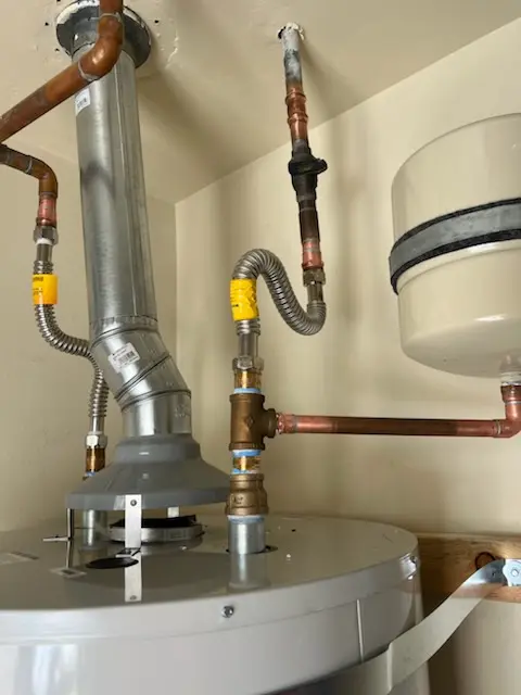 Water heater installation and plumbing repair in Boulevard Upland